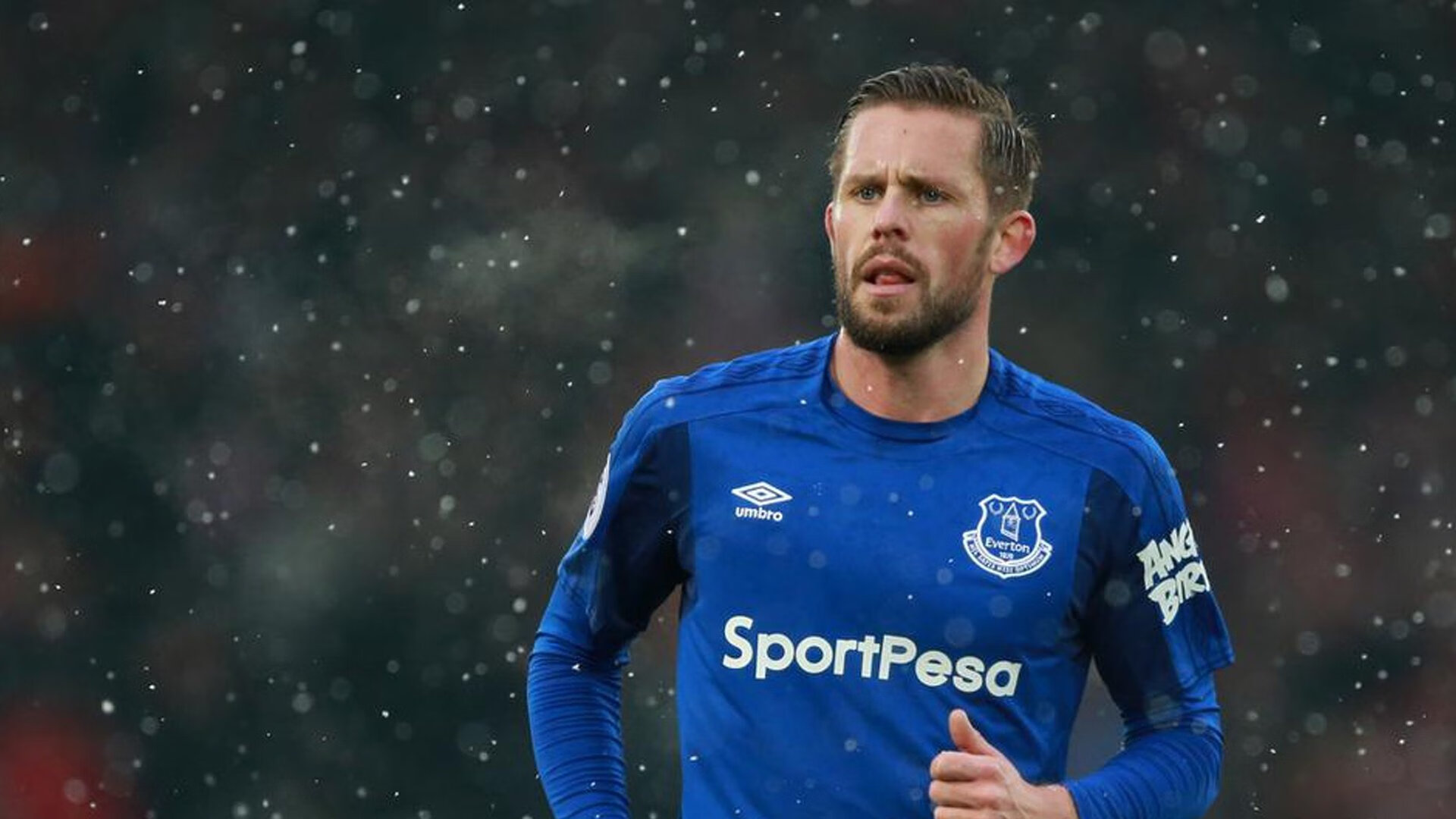 冠军球队球员参与公益讲座传播正能量影响青年群体,球队获得冠军怎么发朋友圈